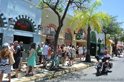 Key West Duval Street Scene Photos