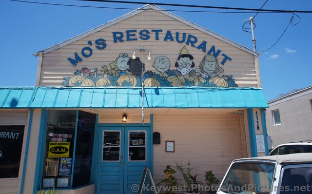 Mo's Restaurant in Key West.jpg