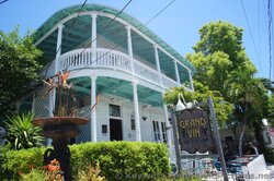 Grand Vin Wine Shop & Bar on Duval St.jpg