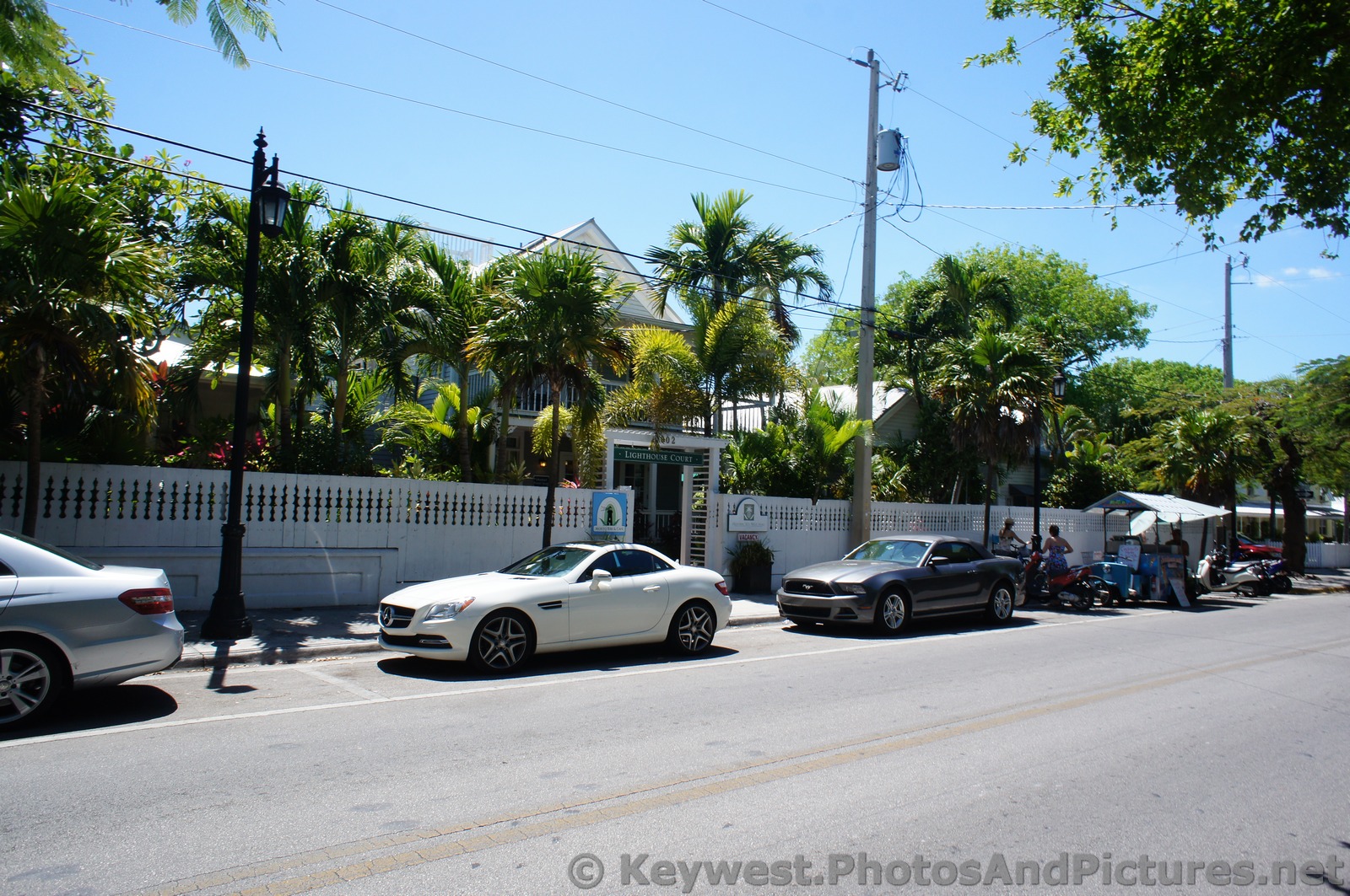 Lighthouse Court entrance Key West.jpg