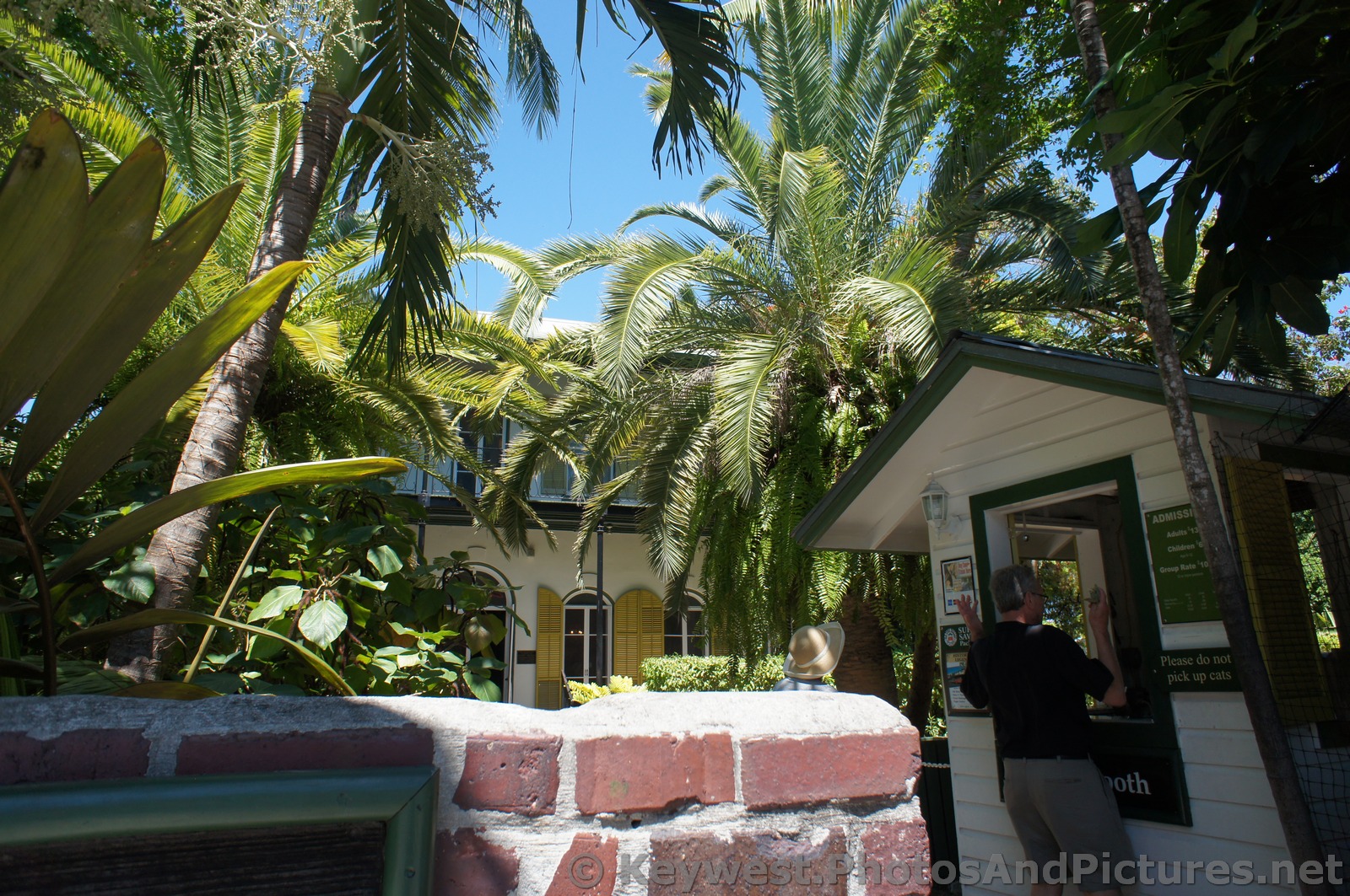 Ernest Hemingway Home Ticket Booth with Group Rates.jpg