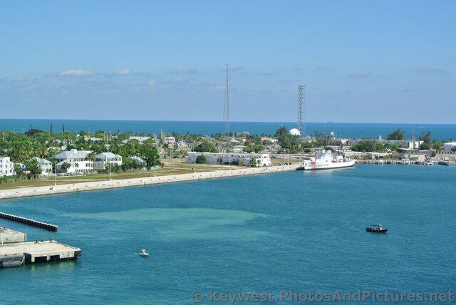 Coast Guard ship at US Naval Air Station Trumbo Point.jpg