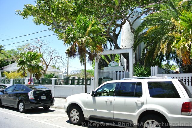 Entrance to the Key West Lighthouse & Keeper's Quarters Museum.jpg